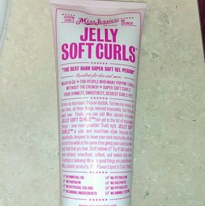 Jelly soft curls @ jordenb23 on hold